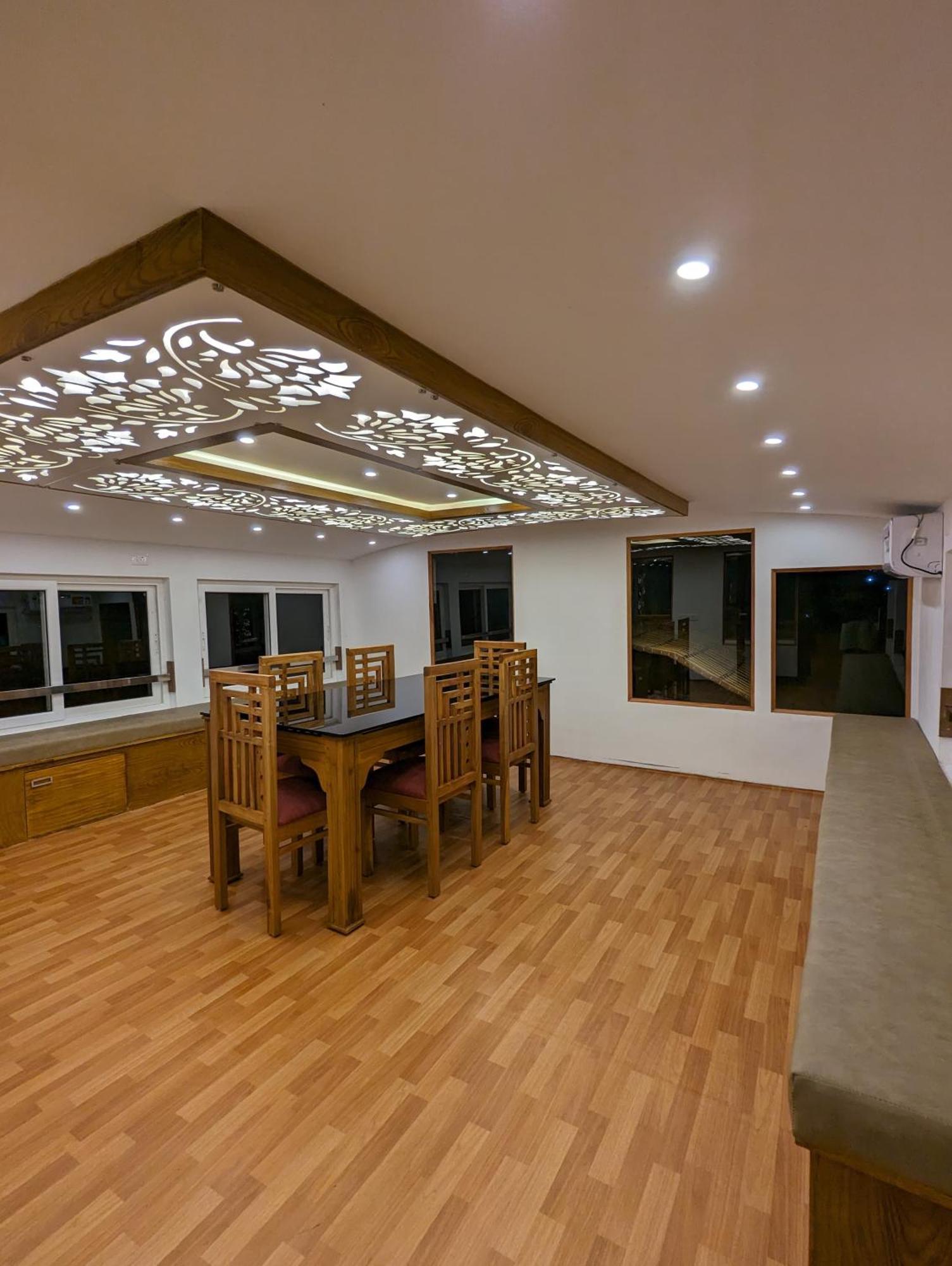 Grand Villa Houseboat Kumarakom Luaran gambar