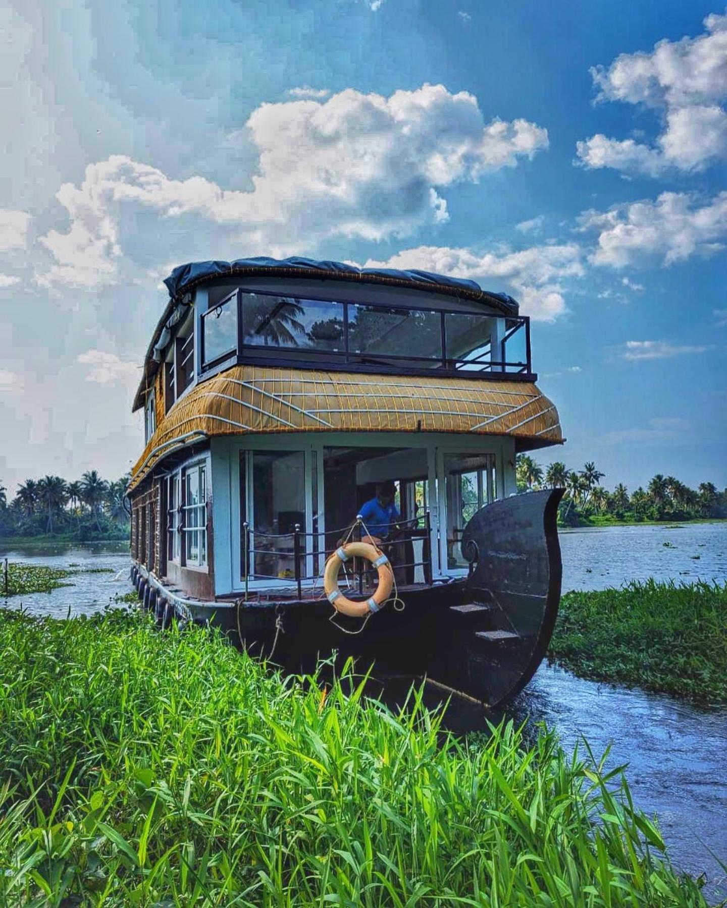 Grand Villa Houseboat Kumarakom Luaran gambar